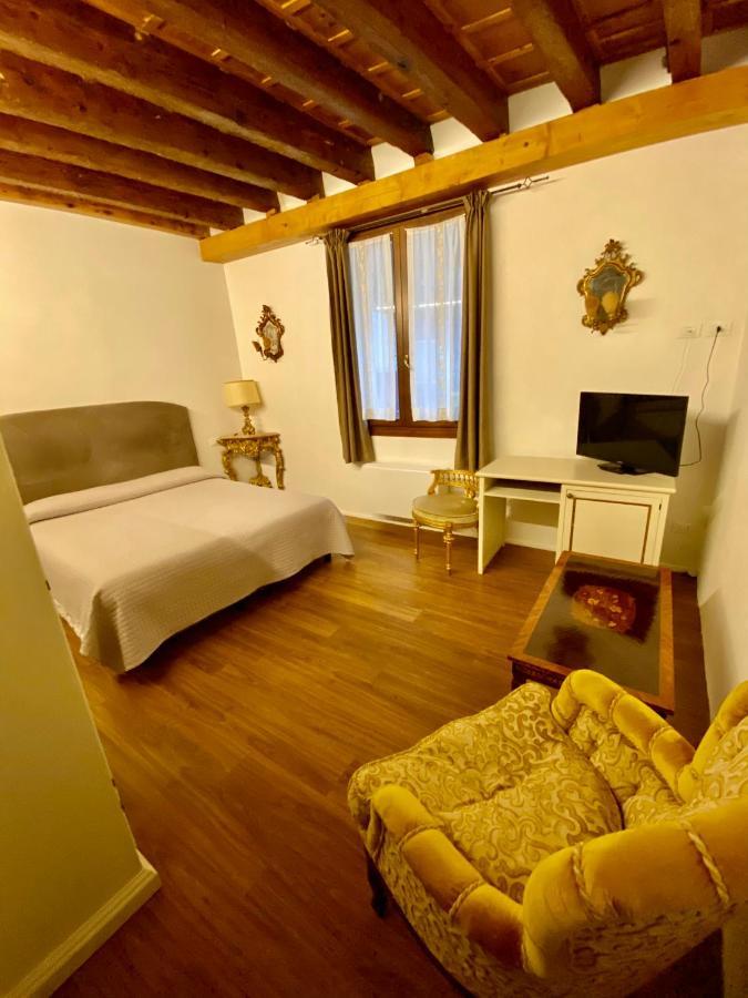 La Dama Bianca Bed & Breakfast